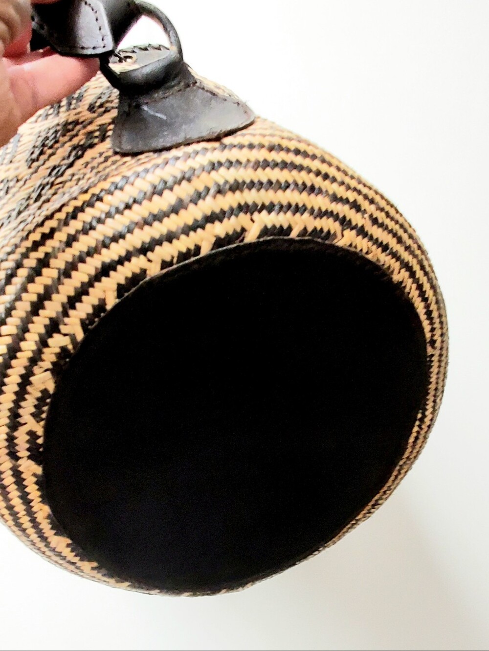 Vintage Tribal Ethnic Handwoven Rattan Bucket Bag Backpack Storage Decor - Picture 4 of 10